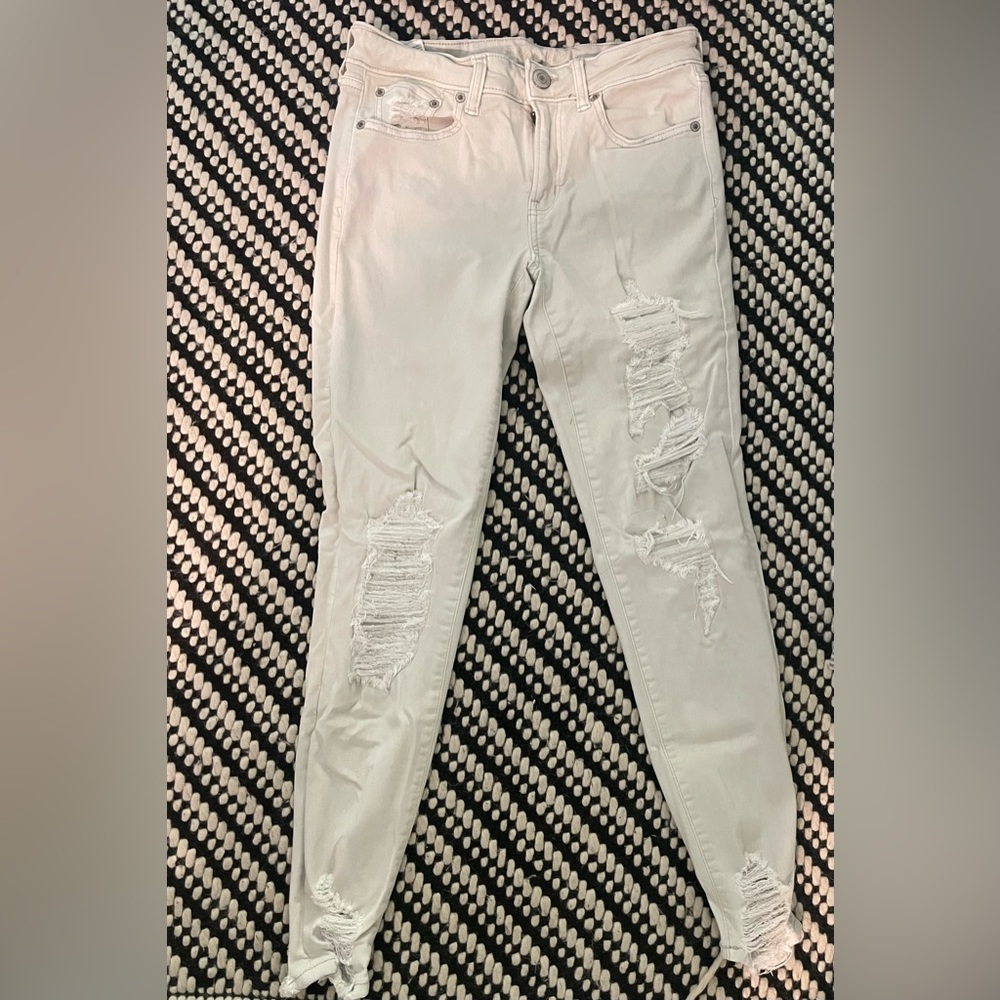 American Eagle Super Stretch Distressed Jeans